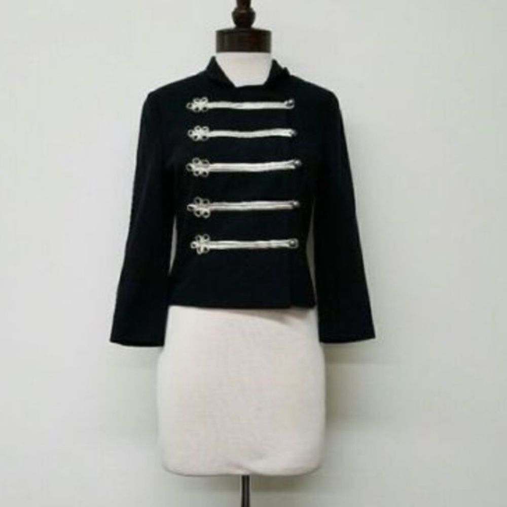 AKA New York Black Jean Jacket - Flower Embroidered Closure - Size Small
